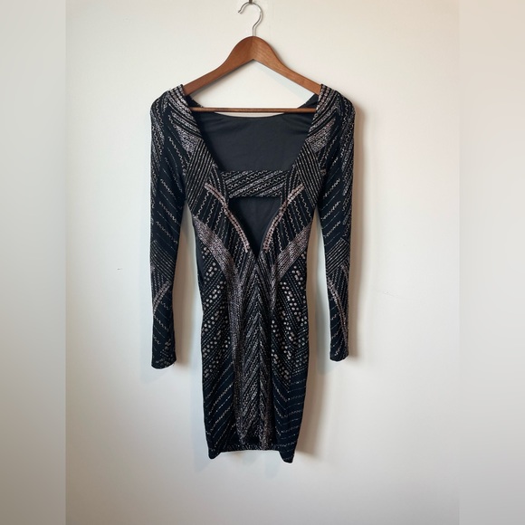 XXS black and silver glitter dress from Le Chateau - Picture 2 of 2